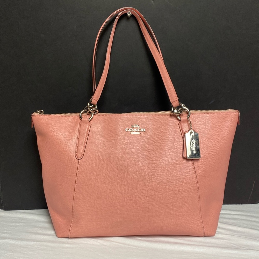 Coach Blush Tote bag